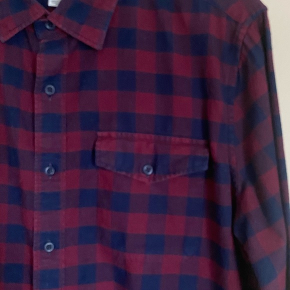 American Eagle Mens Flannel Shirt Classic Fit red & blue checkered pattern Large - Picture 9 of 11